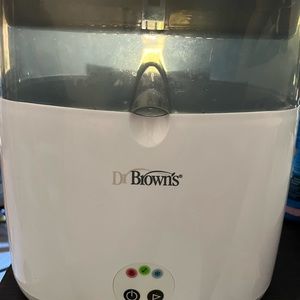 Dr. Brown’s bottle sterilizer.